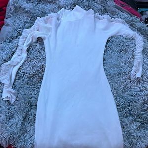 Selling because I never wear it and it’s just taking up space.